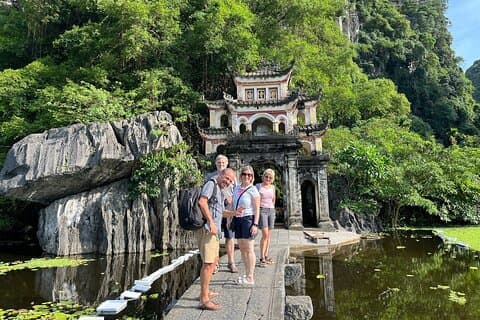Hanoi: Luxury Private Day Trip to Mua Caves, Trang An, Bich Dong