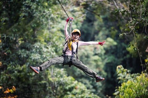 Sky Hawk Zipline äventyr med valfri ATV i Chiang Mai