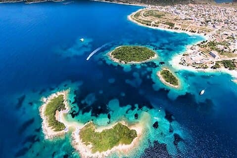 Ksamil Blue Eye och Saranda Day Tour från Tirana Durres Golem