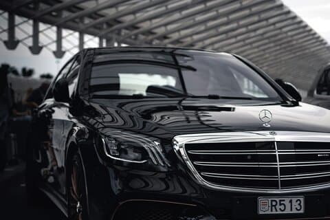 Private Transfer from Heathrow Airport to Central London M & G