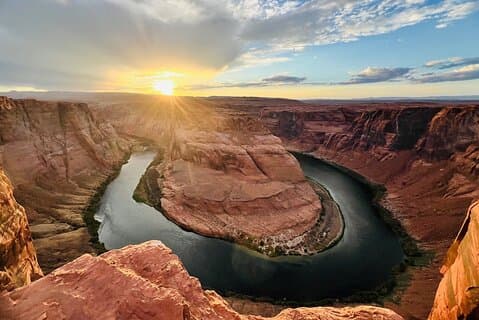 Secret Antelope Canyon and Horseshoe Bend Overlook