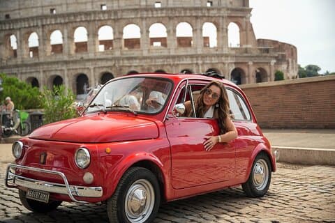 Vintage auto Fiat 500 Tour in Rome