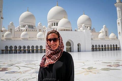 Explore Abu Dhabi City Tour Privately