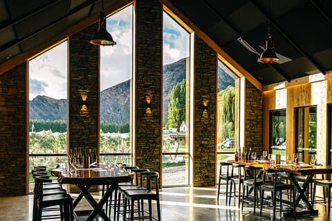 De originele Queenstown Wine Trail Tour – Vier 33+ jaar!