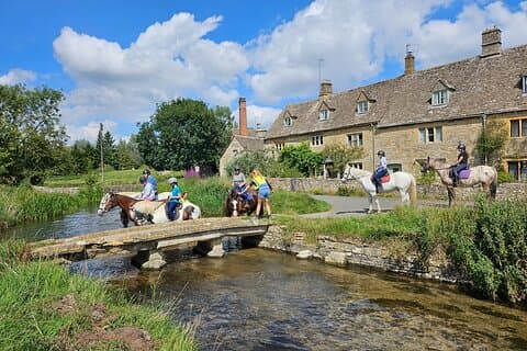 Cotswolds privat dagstur från Winchester