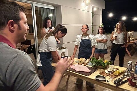 Visit to Winery and Argentine Asado in Terrace. Transfer included