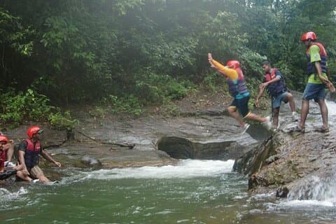 White Water Rafting & Canyoning Day Tour from Colombo/Negambo