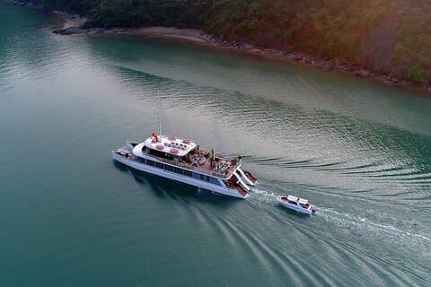 Experiência de cruzeiro de luxo de 5 estrelas em Halong Bay e Lan Ha Bay