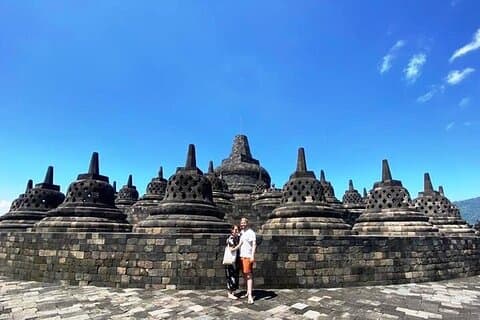 Palazzo Yogyakarta, Borobudur, Prambanan, 1N2D-All in.