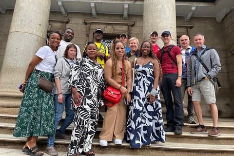 Tour a piedi di storia e cultura moderna di Nairobi