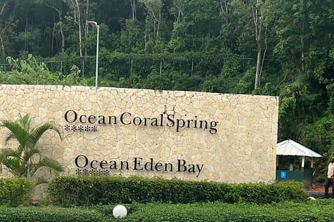 Montego Bay Ocean Coral Spring/Eden Bay Private Airport Transfer