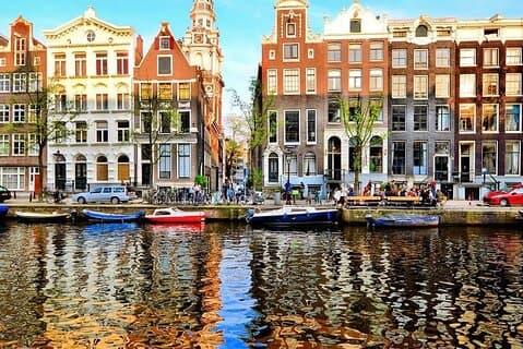 Tour privado de 3 días por Ámsterdam, Brujas, Amberes y Bruselas