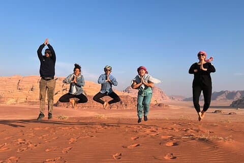 8 dagers yoga og velvære tur: Wadi Rum, Petra, Rødehavet og Dødehavet