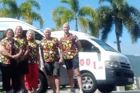 TRASFERIMENTO PRIVATO Aeroporto di Cairns  Port Douglas Minibus (6:00-17:00)
