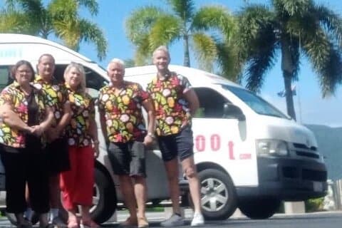 PRIVATE TRANSFER Cairns Airport  Port Douglas Minibus (6am-5pm)
