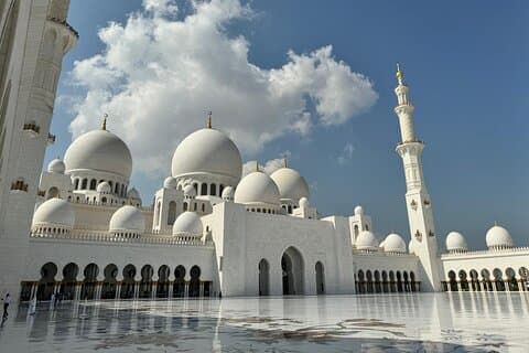 FulDay privétour door AbuDhabi met bezoek aan de Grote Moskee