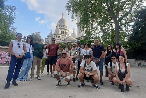 Tour privato a piedi guidato di Parigi Montmartre