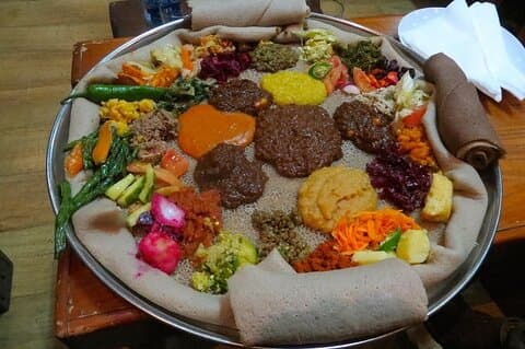 Addis Abeba Museum Meia-dia Market Food, & Cerimônia de Café Tours