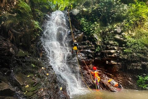 Canyoning Bali, Excalibur Canyon (aventura, descoberta, natureza)