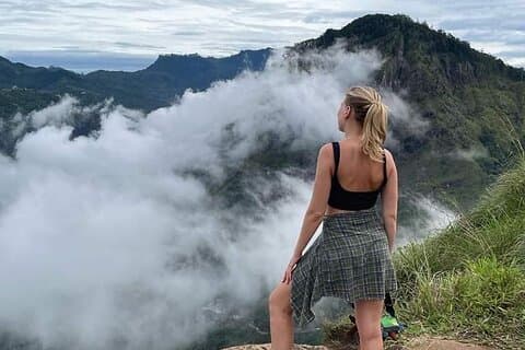 Sigiriya, Kandy naar Ella TRain Ride plus Up Country TEA[B&B Basis]