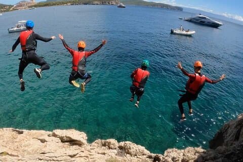 Coasteering à Cala Dragunara dans le parc Porto Conte depuis Alghero