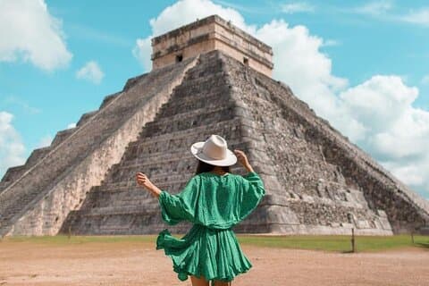 Chichen Itza Full-Day Tour with Cenote Swim and Valladolid Visit