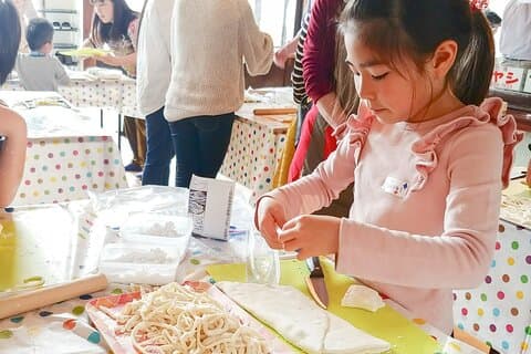 Cours de cuisine pour enfants et parents à Kyoto