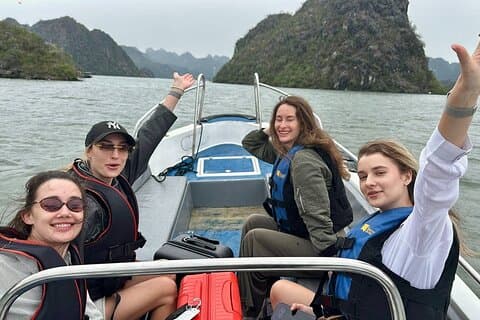 2-timers privat kano eventyr: Udforsk Lan Ha Bay fra Halong