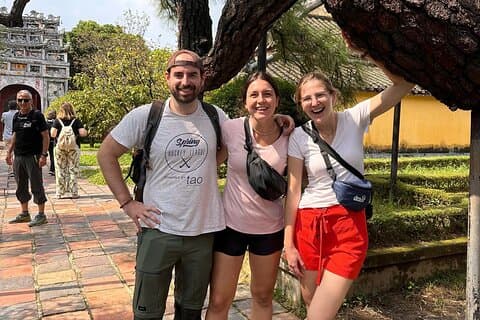 Hue Imperial City Tip-Based Walking Tour (Group Tour)