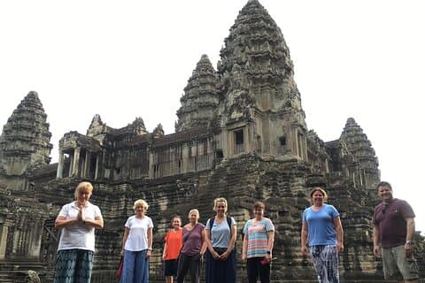 Hotéis perto de Angkor Wat Sunrise Tours, Bayon, Ta Prohm & Grand Circuit