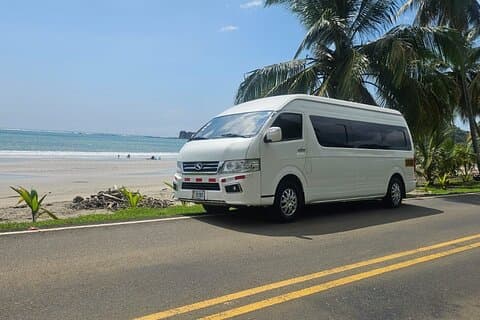 Privévervoer van de luchthaven van Liberia naar Marbella