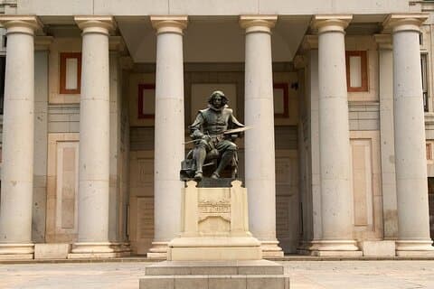 Museo Nacional del Prado Begeleide Wandeltocht + Ebook