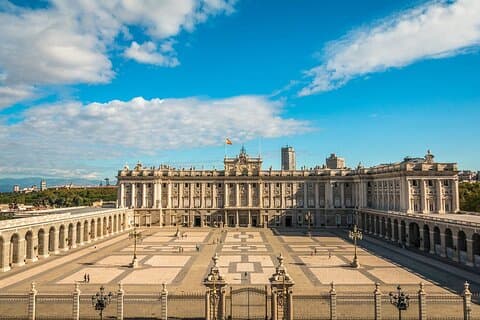 Visite à pied du palais royal de Madrid + Ebook