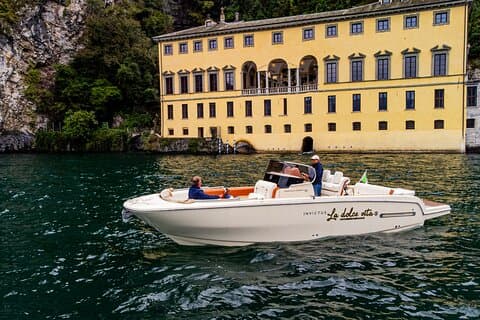 Varenna tur (4 timer) Luksus båd aperitif om bord
