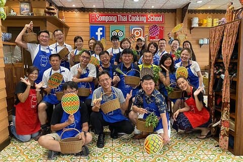 Bangkok Thai Cooking Class i Silom med valgfri markedstur