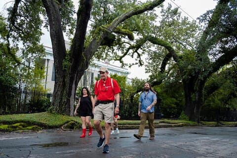 Tour a pie por Nueva Orleans : Garden District Stories
