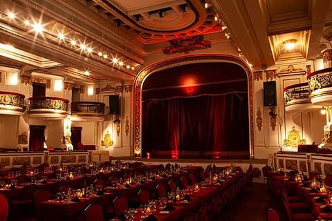 Piazzola Tango Show with Beverages