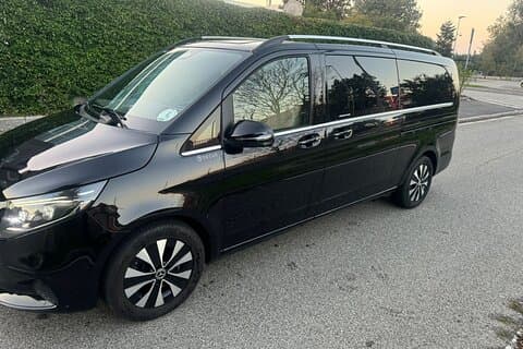 Luxury Private Night Transfer Linate Airport from/to Milan