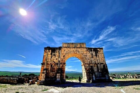 Excursão de um dia de Fes a Meknes volubilis com Guia local em Meknes