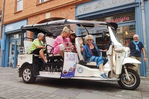 Toulouse Tour in Electric Tuk Tuk