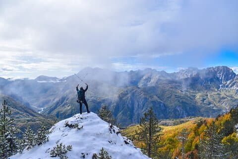 Excursão a pé de Valbona, Theth e Blue Eye em 3 dias a partir de Tirana