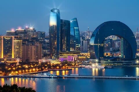 Baku Nachttour