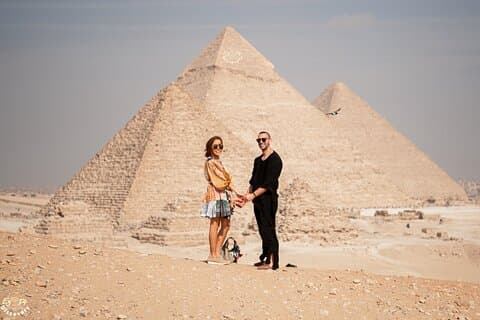 Giza Pyramider Unik Fotografering för Par och Nile Felucca Ride