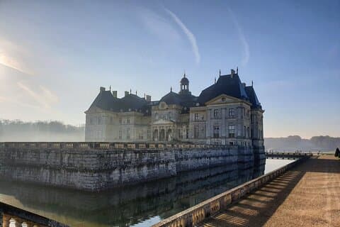 Visite guidée privée du Château de Vaux le Vicomte au départ de Paris