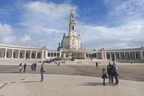 Privéreis naar Fátima, Nazaré en Óbidos