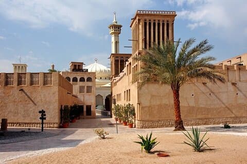 Tour della città di Dubai con guida turistica parlante giapponese