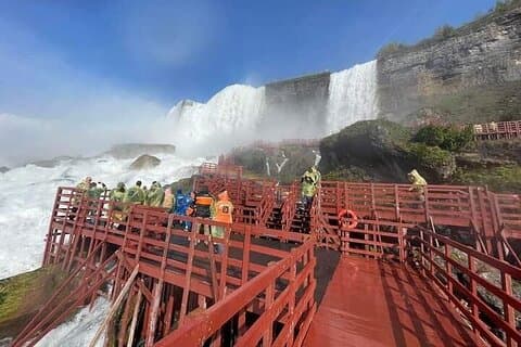Cave of the Winds Express Pass and 30 Min Walking Tour