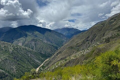 Death Road Perú-Tour en Bicicleta por la Carretera más Peligrosa