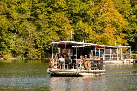 Zagreb to Split via Plitvice Lakes (3 hours stop is included)