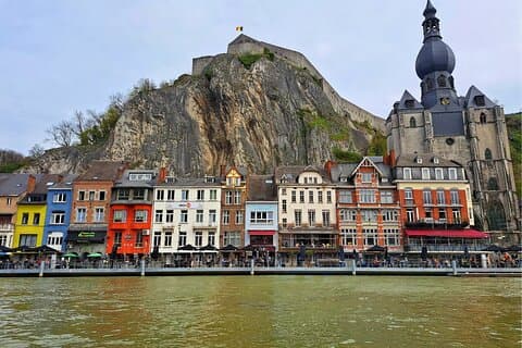 Dinant Scavenger Hunt & Highlights Self-Guided Audio Walking Tour